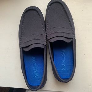 Like new! Only worn a few times. Size 10.5.